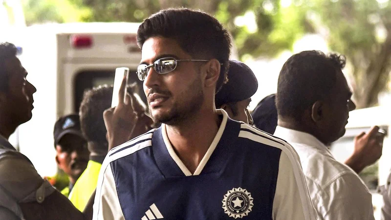 Gill skips Day 1 of practice game against SLC XI due to finger injury