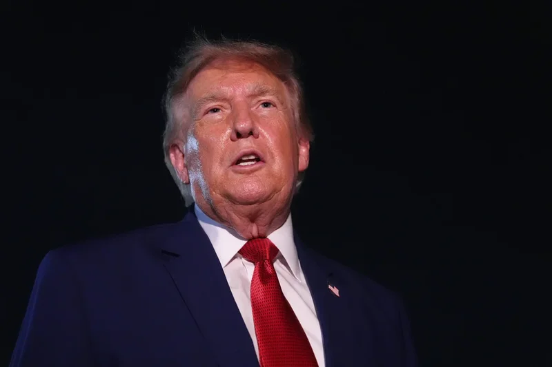 Trump says Secret Service wanted him to switch planes after ‘threat’: ‘I do what they tell me’