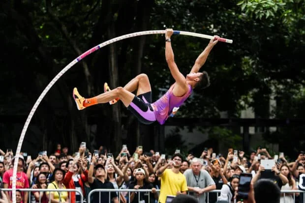 EJ Obiena strikes gold again at Germany pole vault meet
