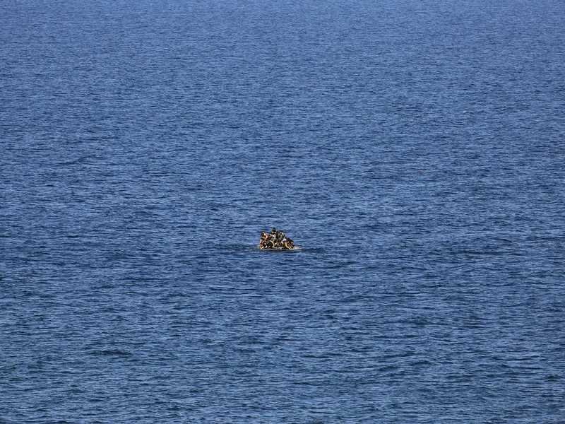 At least 13 Tunisians missing as migrant boat headed for Italy capsizes