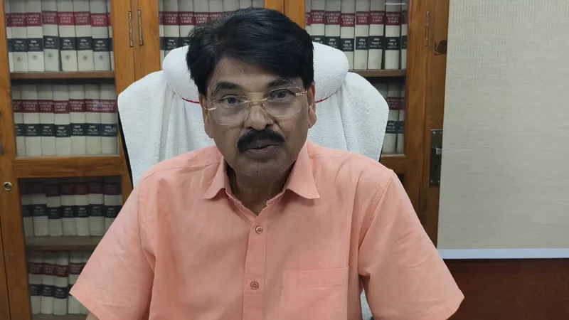Top news of the day: BCI co-chair seeks Manan Mishra’s resignation amid NALSAR row; Kharge questions PM Modi, BJP over Vande Mataram, and more