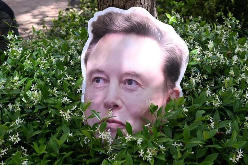 No One Knows What the Hell Elon Musk’s AI Graph Means