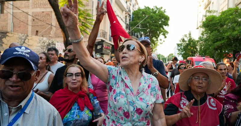 Tunisia opposition protests against president amid economic discontent