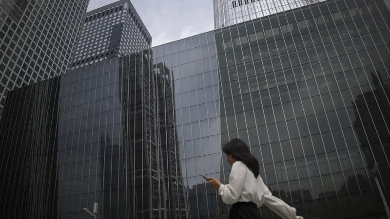 Chinese commercial banks gain margin relief, but subdued lending dims outlook