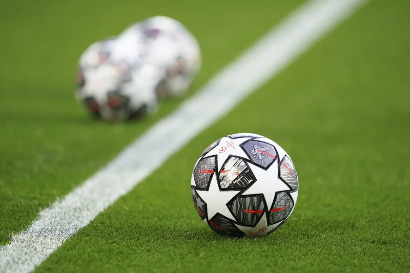 Transfer: Two players to leave Man Utd today
