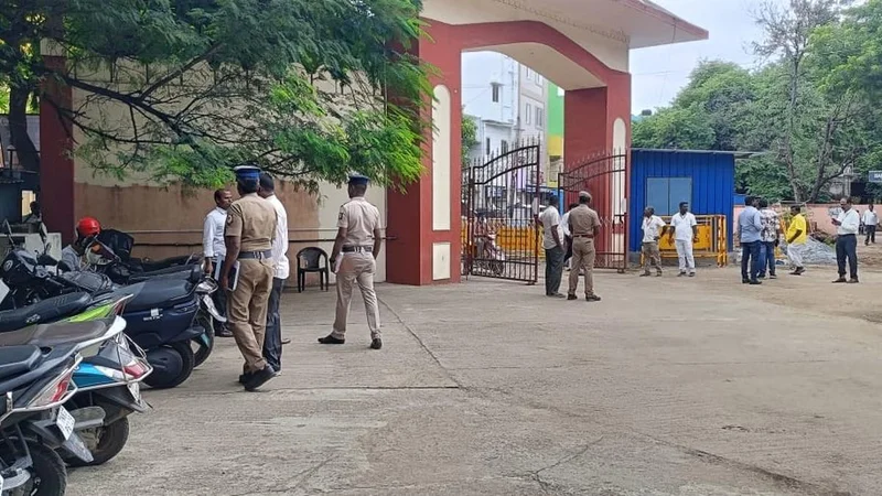 Litigants affected as advocates stay away from court proceedings in Vellore