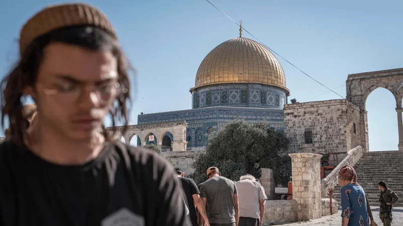 Israel allows Jewish ritual at Al-Aqsa Mosque in unprecedented violation of status quo