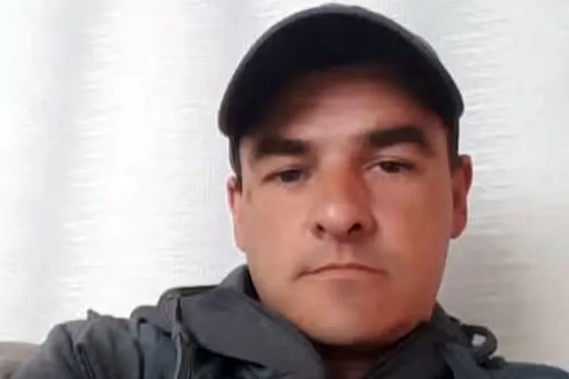 Protester with 44 previous convictions spared jail after trying to break into asylum hotel