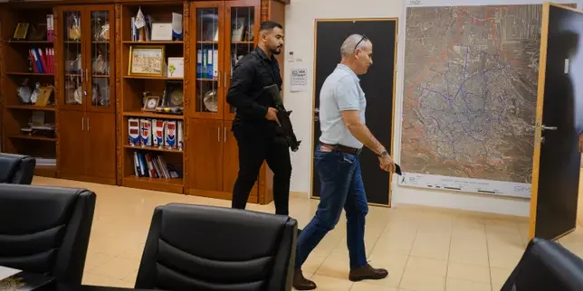 Organized crime plagues Israel's Palestinian towns: 'Gangsters are no longer afraid of the police'