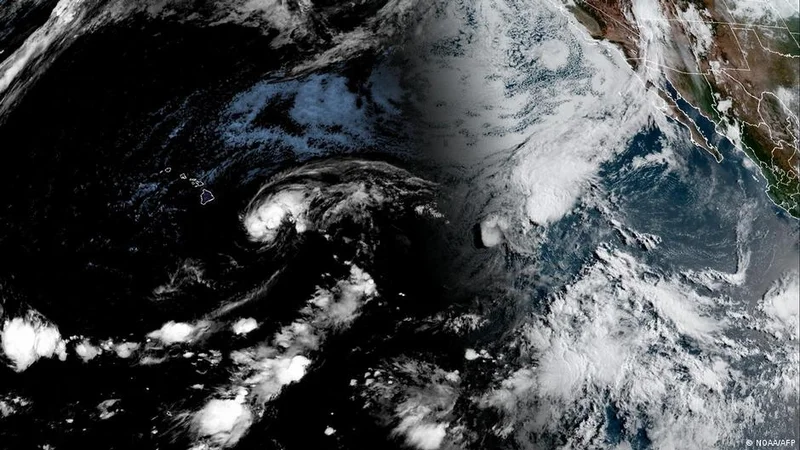 Hawaii under state of emergency ahead of historic hurricane