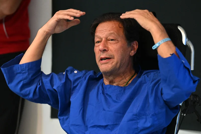 Top Pakistan court orders jailed ex-PM Khan's transfer to hospital