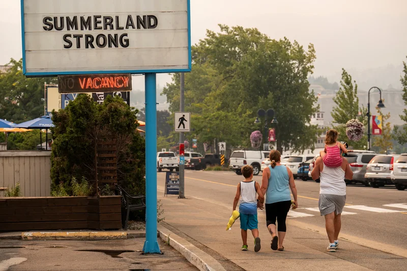 In B.C.’s Okanagan Valley, volunteers rally to support wildfire evacuees