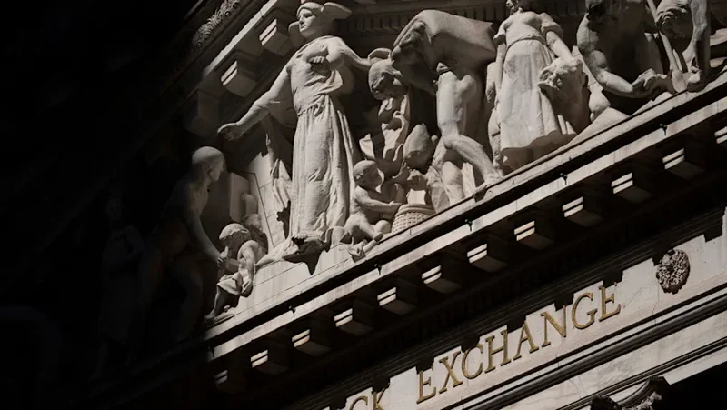 Global stocks mixed while oil prices jump on Hormuz