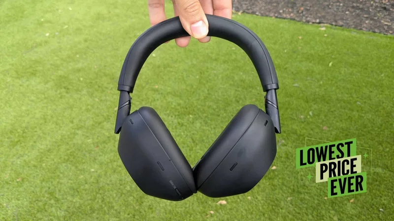 My Favorite Sony Headphones Are $60 Off Again