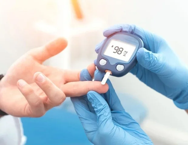 Continuous glucose monitors show no proven benefits for healthy people