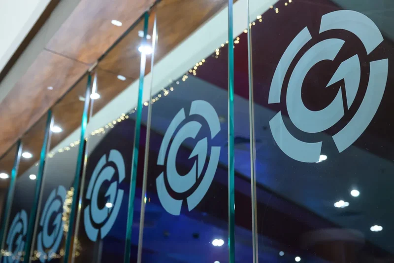 28 year old tree surgeon wins £18k with 40p spin in Huddersfield casino