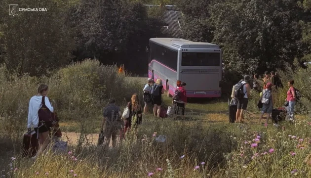More than 250 passengers evacuated from train attacked by Russia in Sumy region