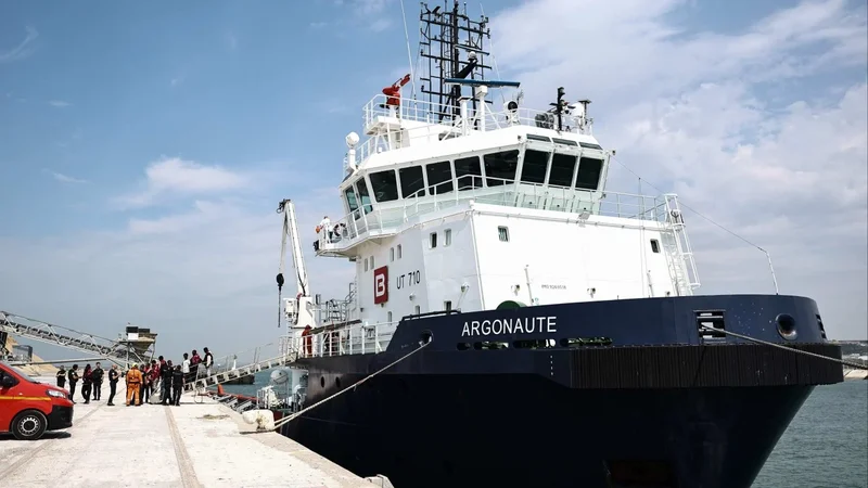 French, UK vessels save 157 migrants from burning boat in Channel