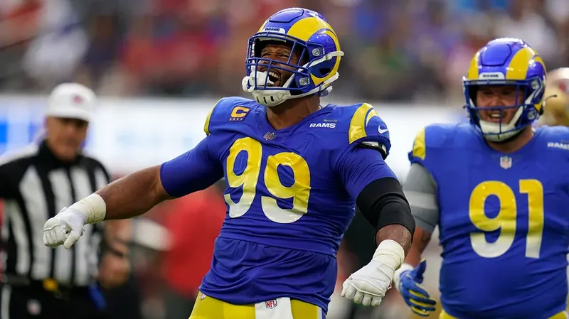 Aaron Donald takes major step toward Los Angeles Rams return; decision expected soon