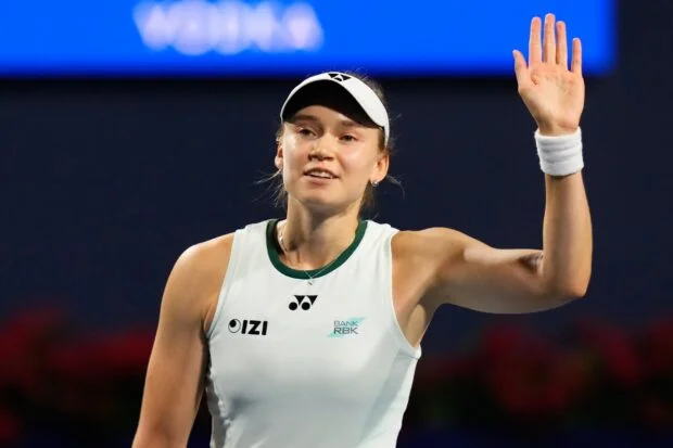 Elena Rybakina beats Coco Gauff to reach Canadian Open final