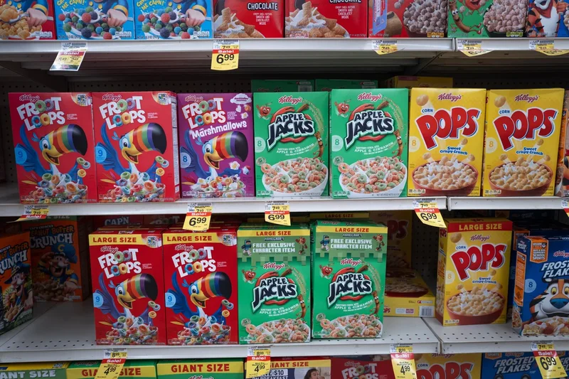 Kellogg will remove artificial dyes from its cereals by end of this year as it turns to new ingredient for distinctive colors
