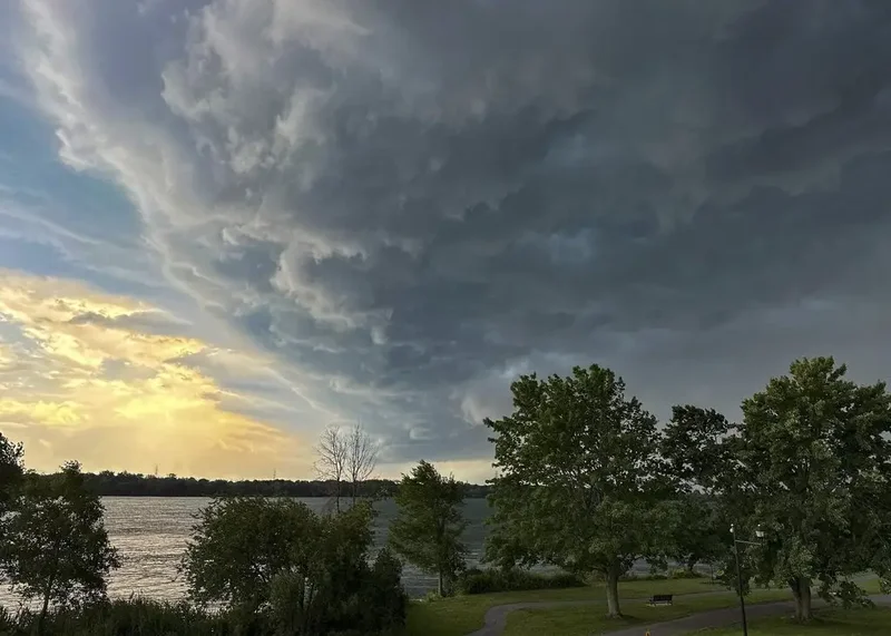 Researchers confirm a tornado touched down in Repentigny, Que. on Aug. 2