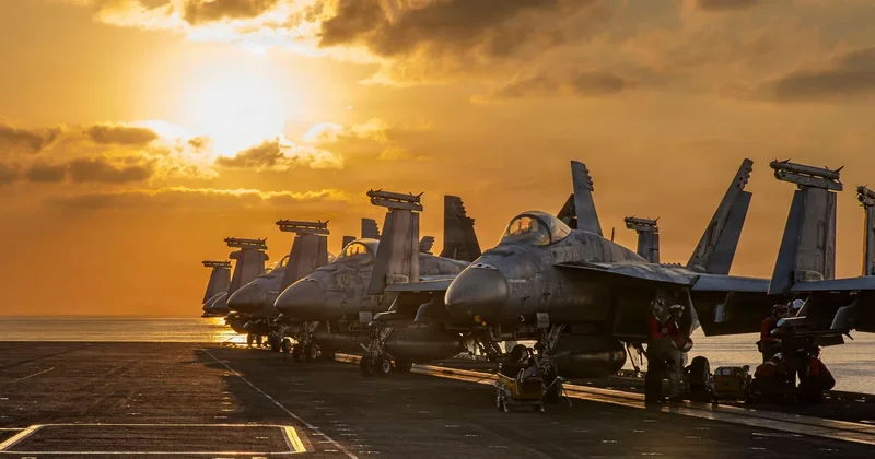 USS Abraham Lincoln leaves Middle East after 9-month deployment
