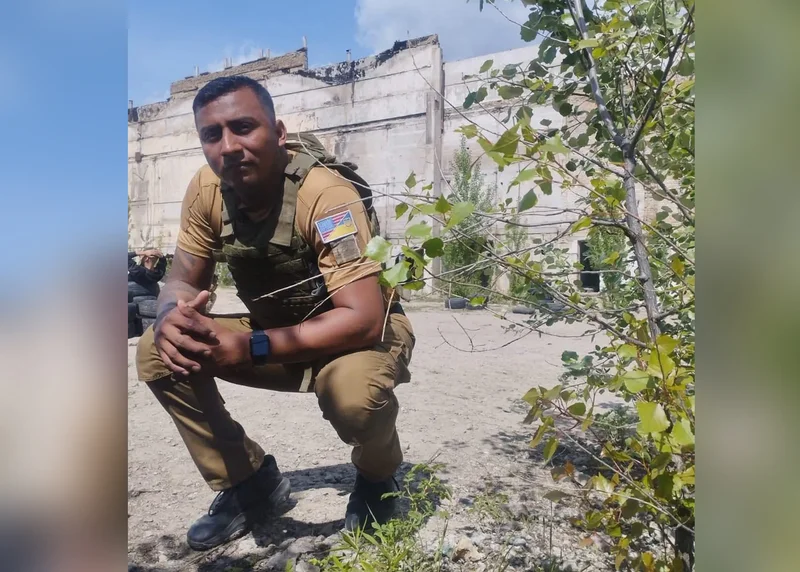 Family of former Mexican Federal Police officer killed on Ukraine frontline faces agonizing wait for his remains