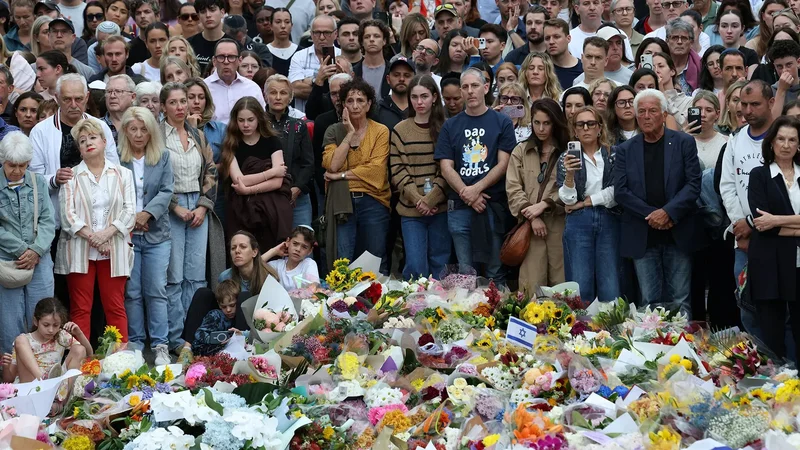Australia to begin gun buyback scheme in response to Bondi shooting