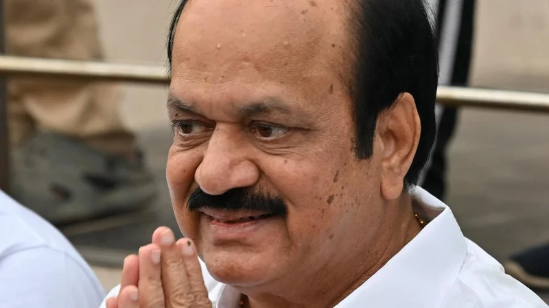 Tamil Nadu Assembly Speaker rightly dropped disqualification proceedings against 21 AIADMK MLAs: Madras High Court