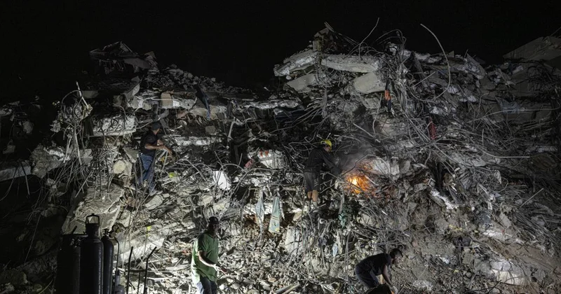 From deadly floods to twin quakes, a Venezuelan coast wonders how much more it can bear