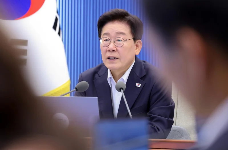 President rushes to review policies amid growing backlash from young Koreans