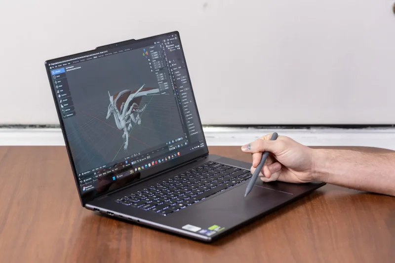 Lenovo Pro 9i 16 G11 Aura Edition Review: A Pretty Screen Stuffed Into an Ugly Laptop