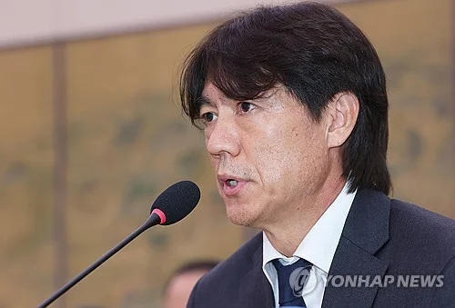 (LEAD) Police raid Korea Football Association over controversial appointment of ex-head coach Hong