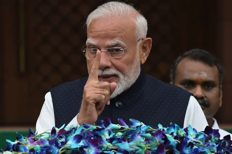India warns Zuckerberg to apologise to Modi or face legal action