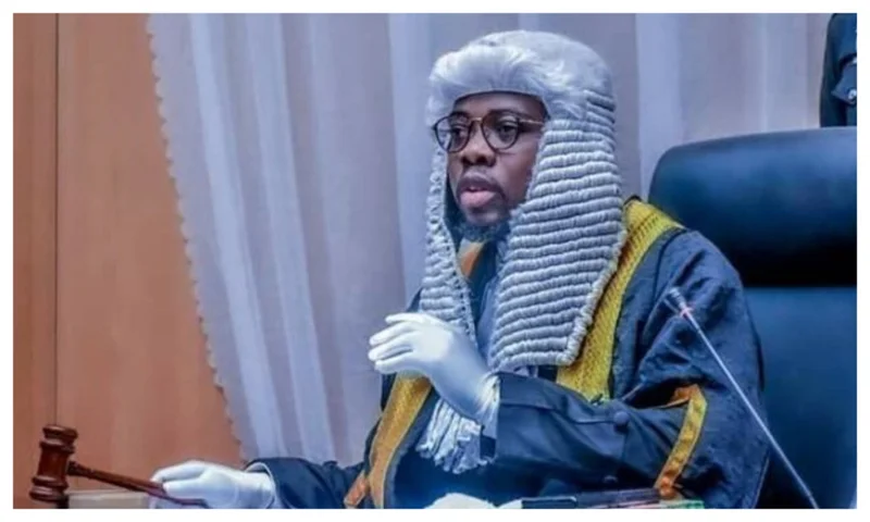 Osun Speaker’s residence surrounded – Adeleke’s TICC raises alarm [VIDEO]