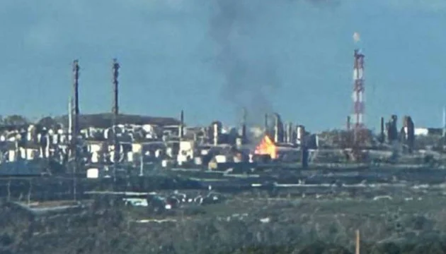 Fire breaks out at oil refinery under repair in Ufa following drone attack