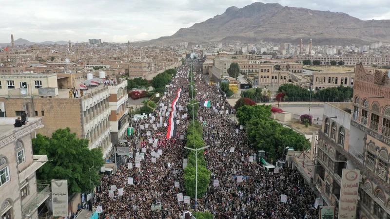 Why is Yemen confronting Saudi Arabia?
