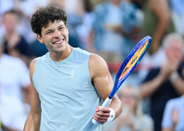 Defending champion Ben Shelton rolls into Montreal semis