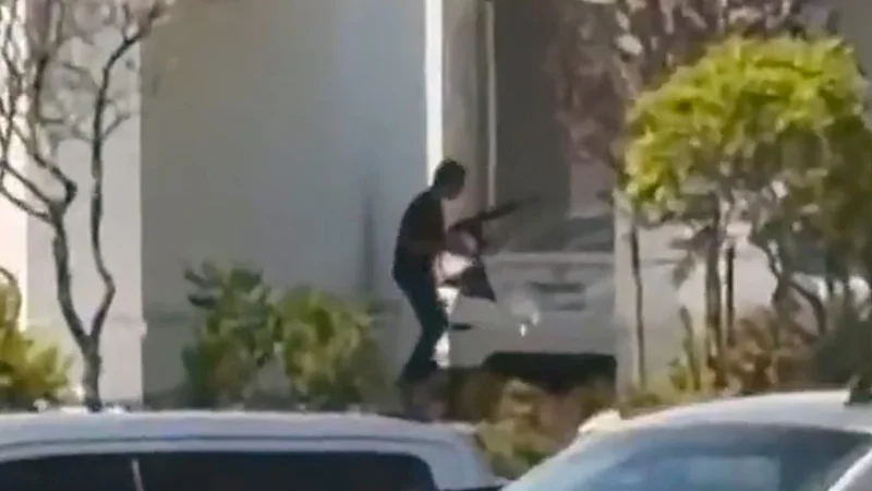 Gunman among several dead in shooting at Idaho In-N-Out Burger restaurant