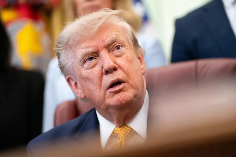 Trump signs executive orders targeting birthright citizenship