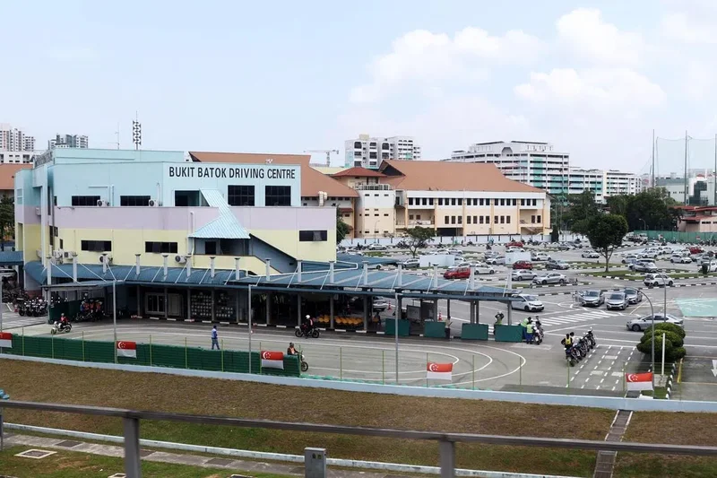No lesson slots at driving school? Try Bukit Batok centre at weekend but be prepared to pay more