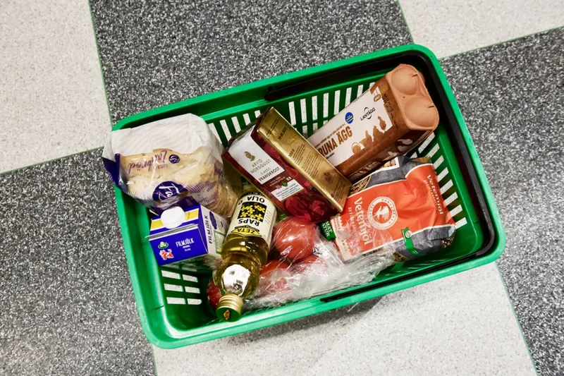 Sweden's inflation rate plummets in July