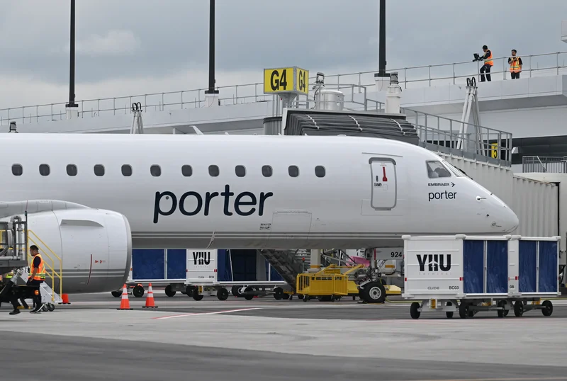 Porter flight from Victoria to Toronto cancelled after child refuses to wear seatbelt