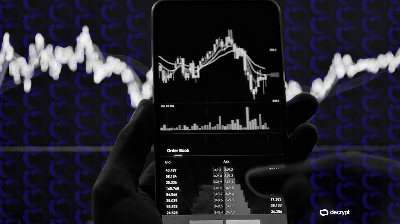 Crypto Stocks Rip Higher as Strategy Jumps 12%, Coinbase Climbs 9%
