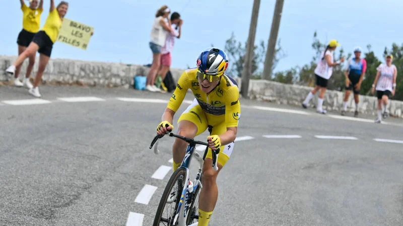 Demi Vollering wins Women's Tour de France for the second time