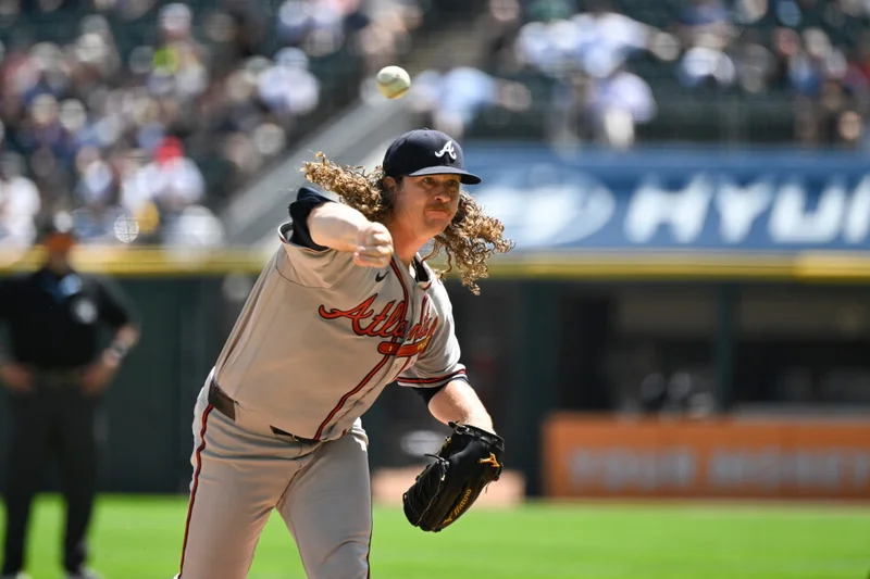 Braves’ Grant Holmes loses no-hit bid in seventh against White Sox in Chicago