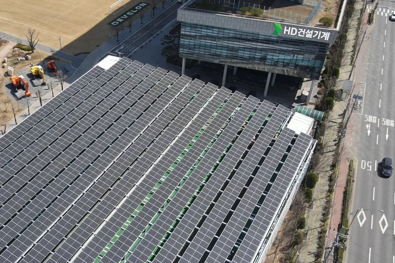 HD Construction Equipment expands renewable power deals to meet 2040 clean energy target