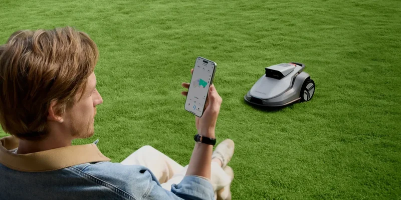 Review: TerraMow V1000 is the easiest iPhone-controlled robot lawn mower I’ve tested