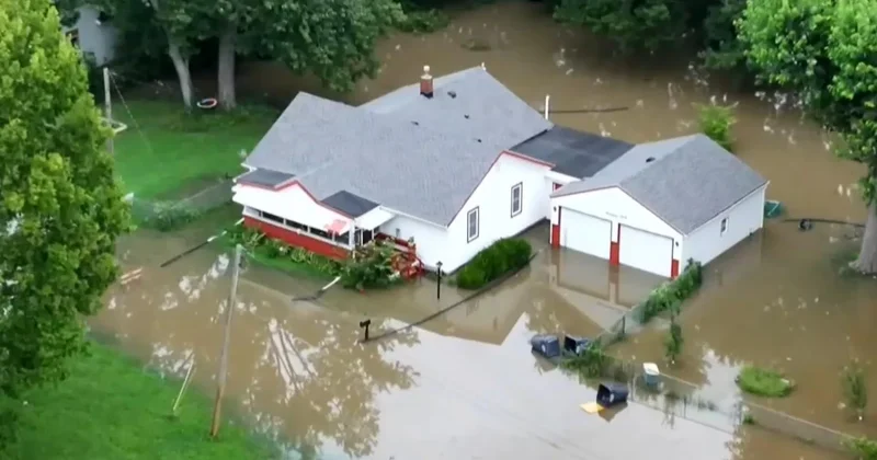 Eye Opener: Flooding devastates parts of the Midwest